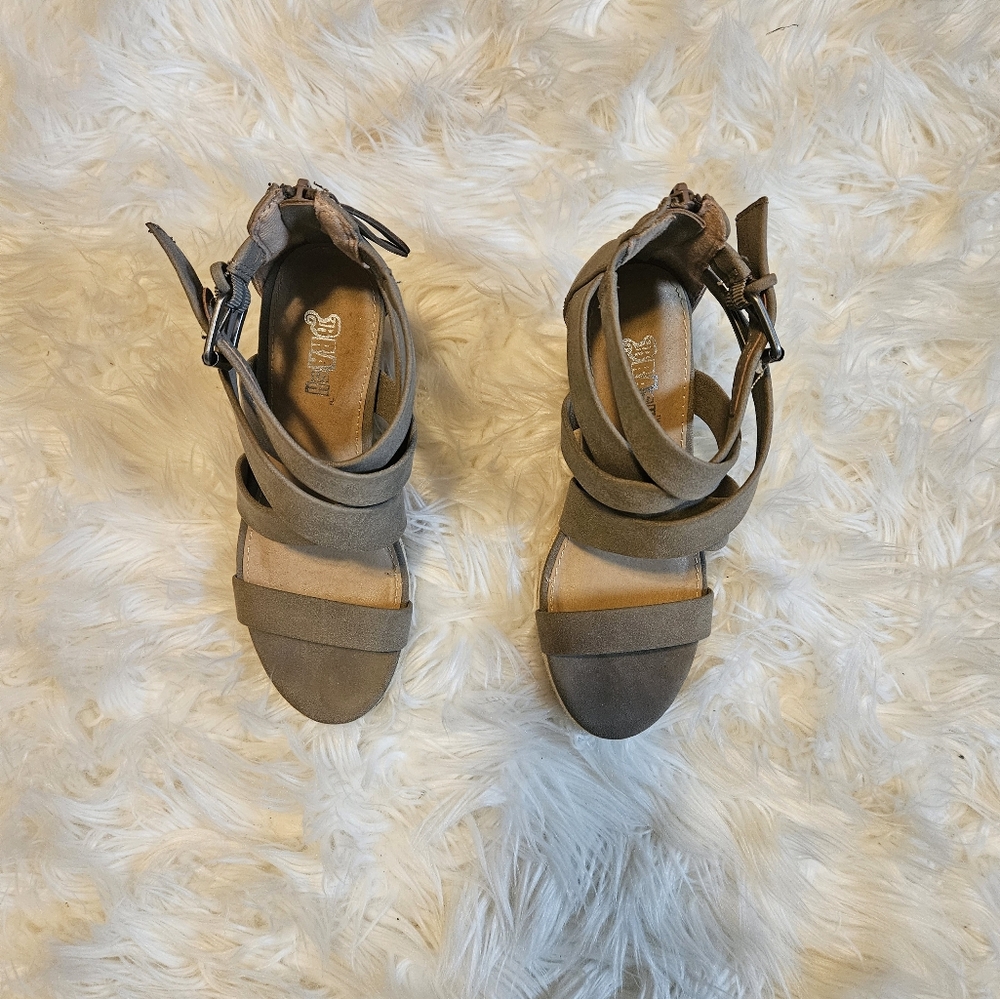 Wedge high heels - Picture 4 of 6